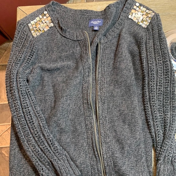 American Eagle Sweater - Picture 1 of 5